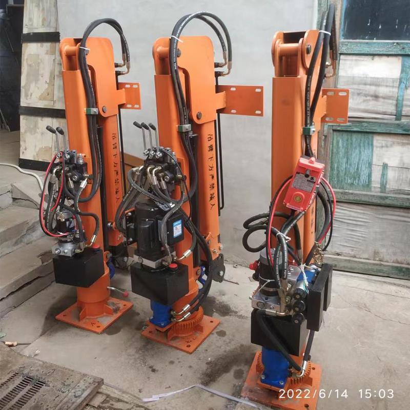 黔江区重汽蓝牌随车吊 3.2吨 国六动力强 液压驱动 农用自卸起重机